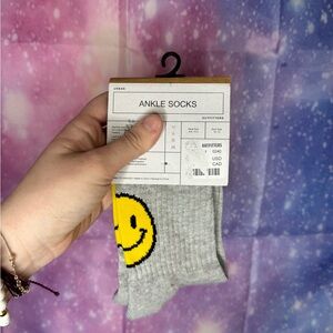 New urban outfitters smiley face socks 🛍
